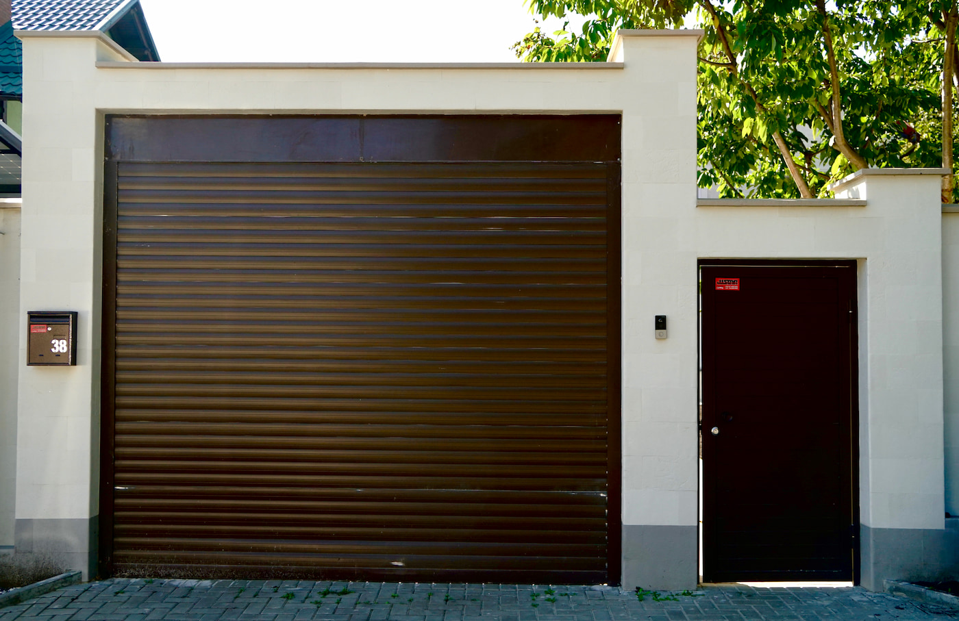Gresie flexibila fatada - casa la marginea orasului Durlesti — 7
