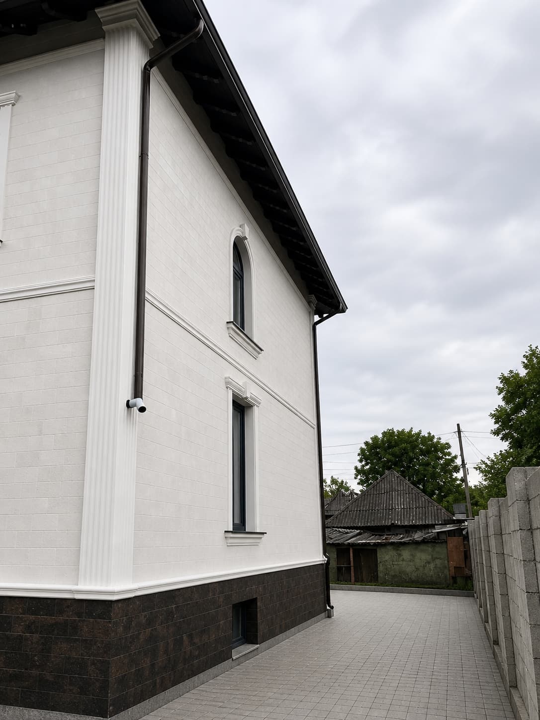 Gresie flexibila pentru fatada - casa privata in Balti — 2
