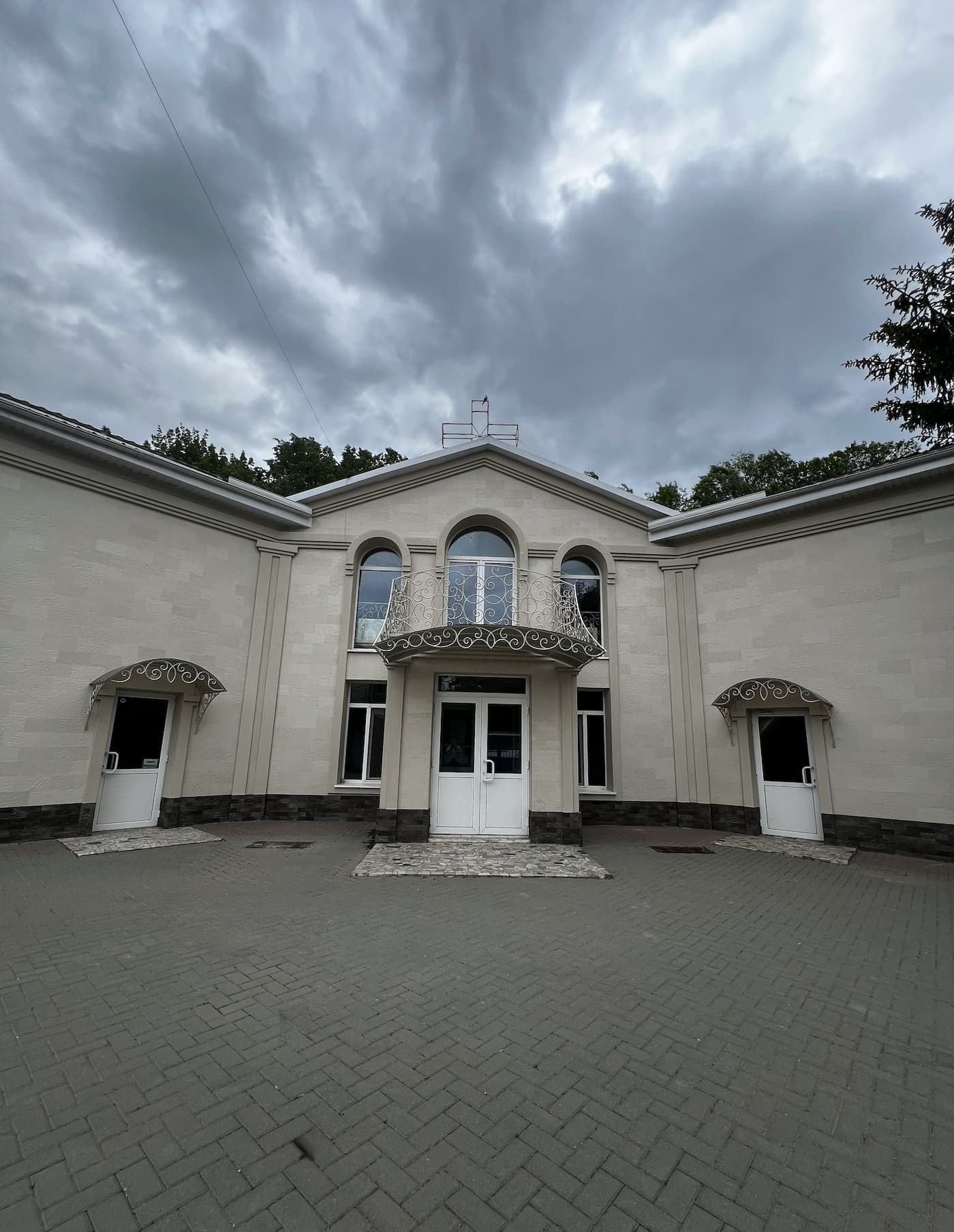 Гибкая плитка — церковь в Чеканах — 4
