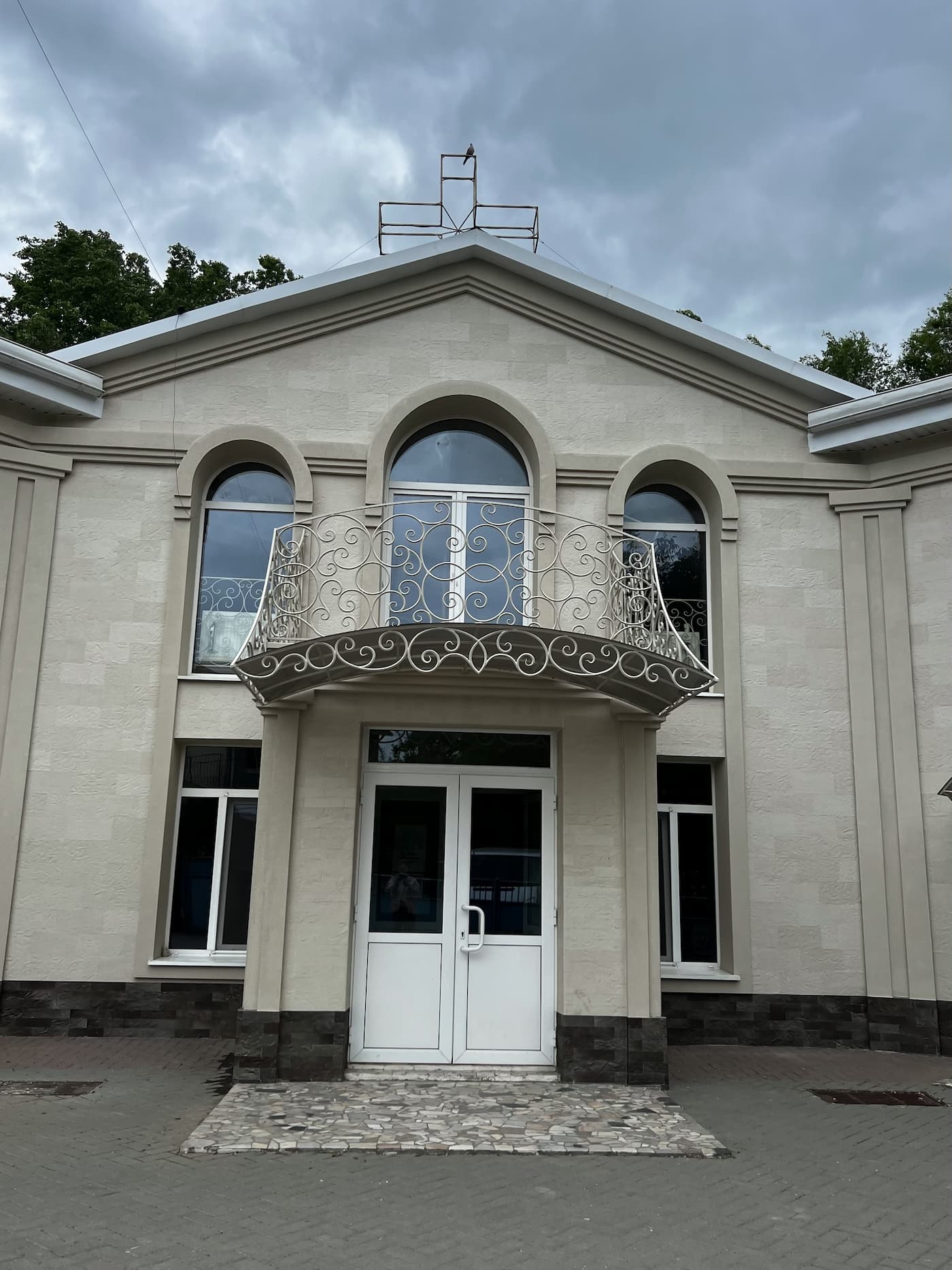 Гибкая плитка — церковь в Чеканах — 5