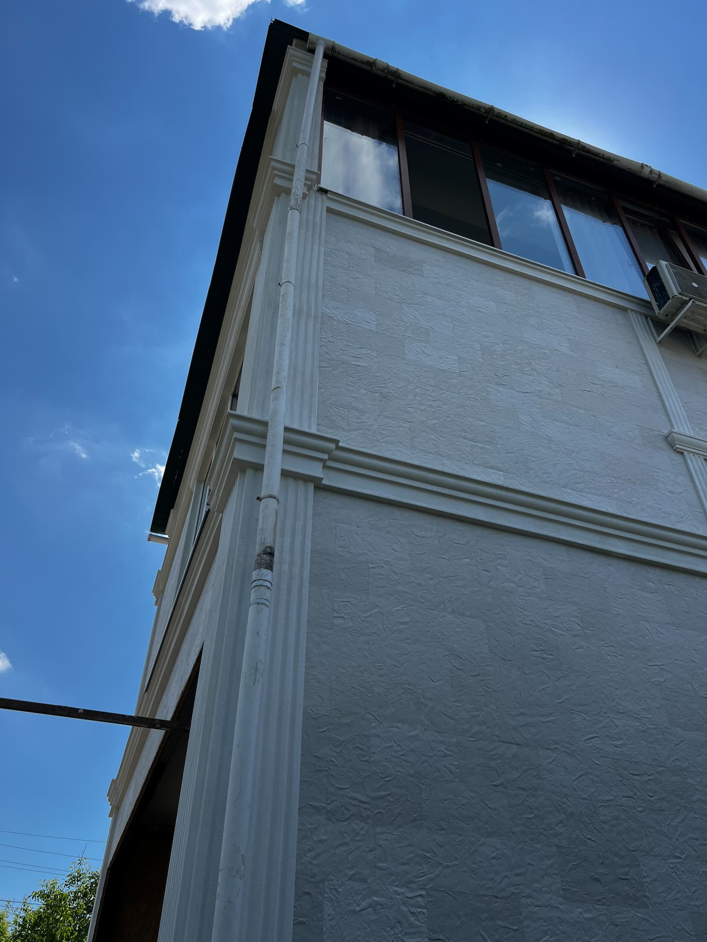 Private house on Telecentre - facade made of flexible tiles — 9