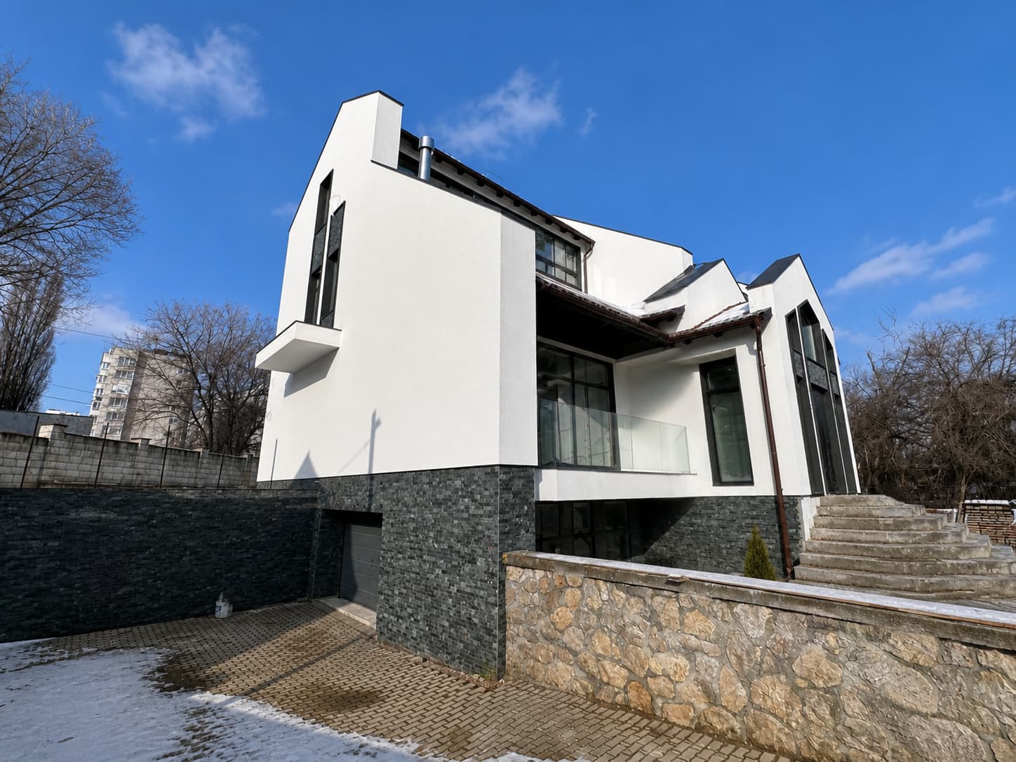 Piatra flexibila pentru fatada – casa particulara in Durlesti — 3