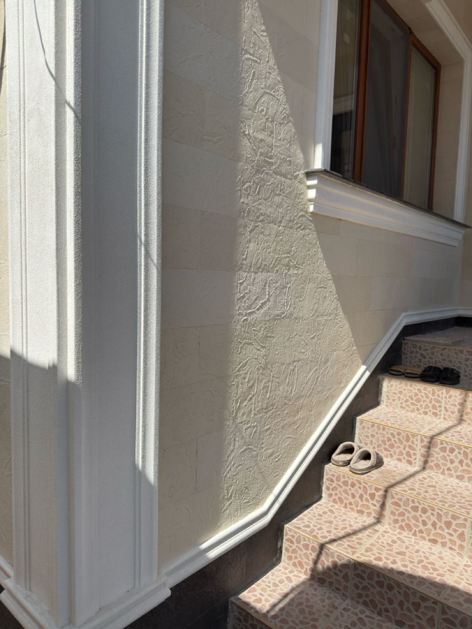 Gresie flexibila fatada Pletaflex – casa in Costesti — 24