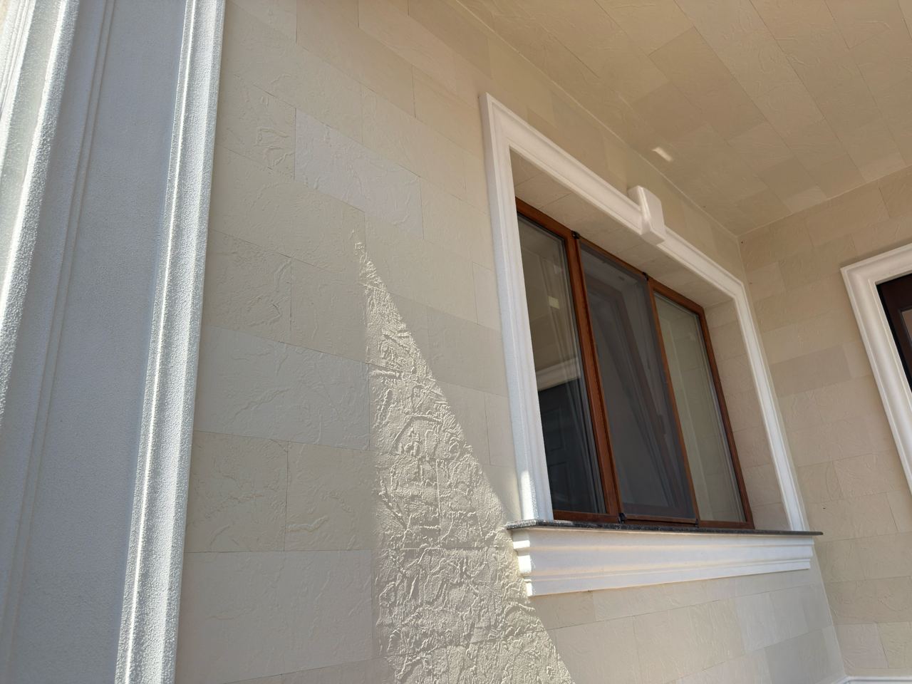 Gresie flexibila fatada Pletaflex – casa in Costesti — 27