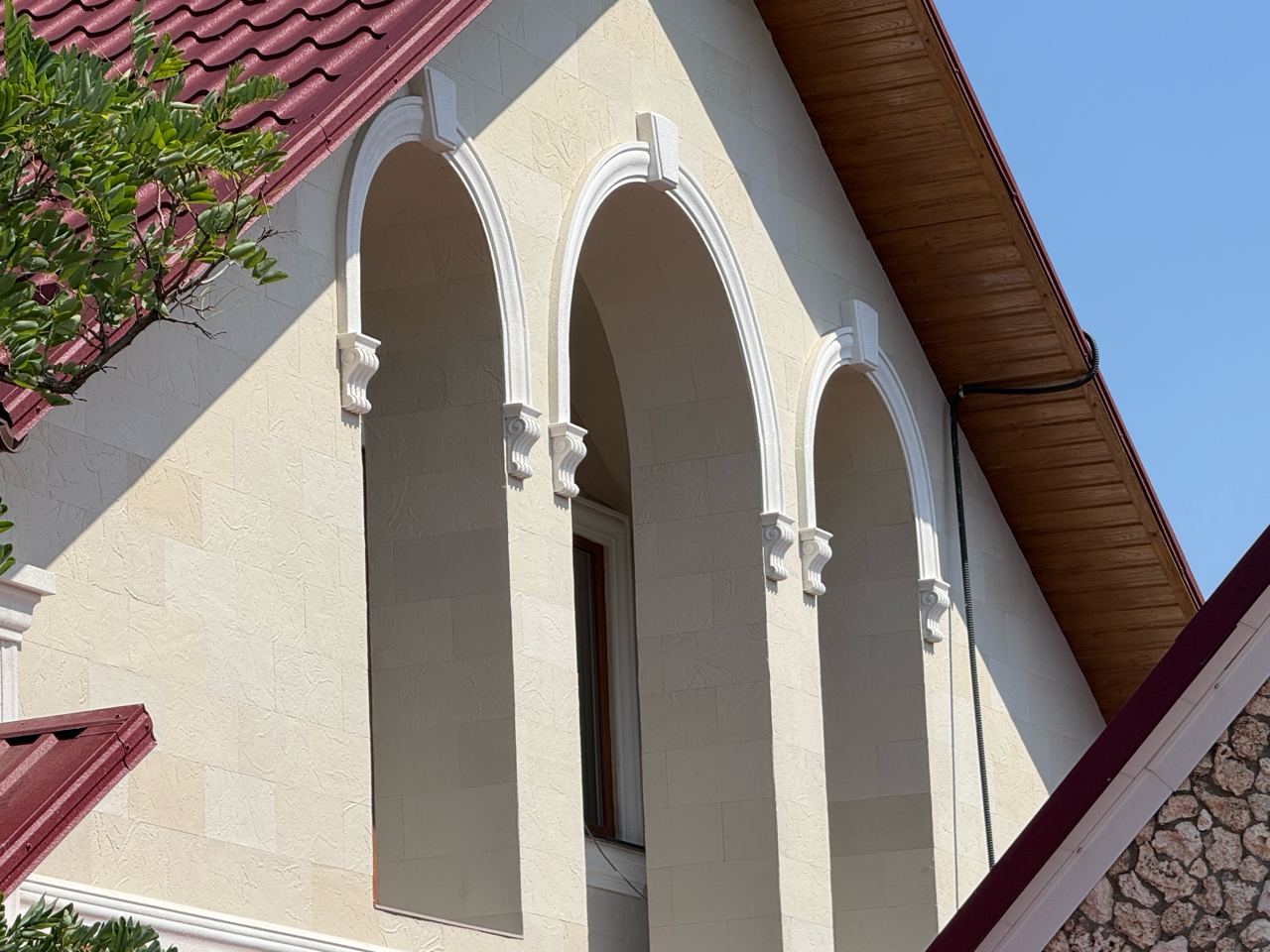 Gresie flexibila fatada Pletaflex – casa in Costesti — 31