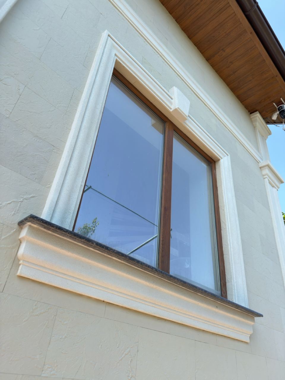 Gresie flexibila fatada Pletaflex – casa in Costesti — 5