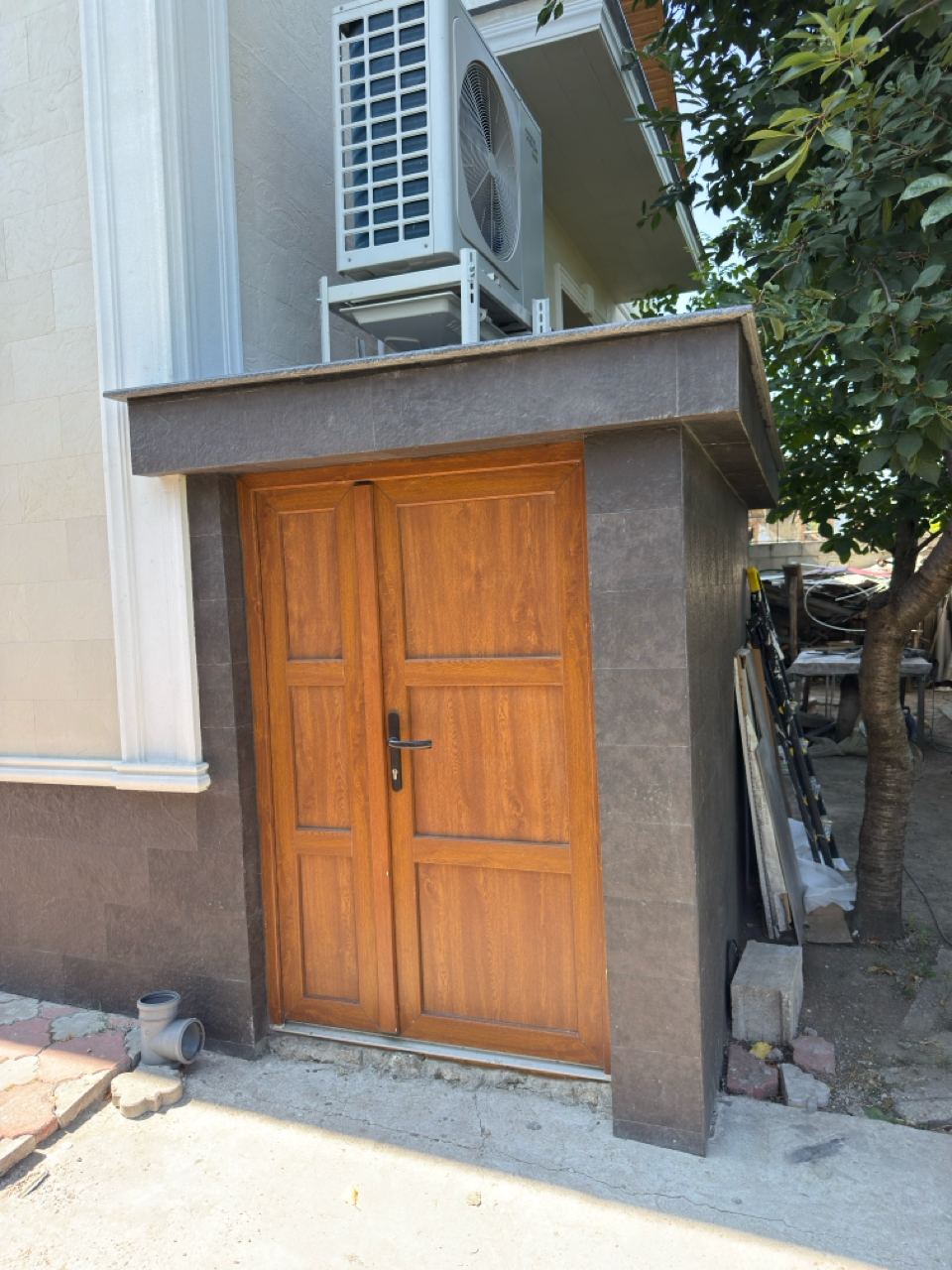 Gresie flexibila fatada Pletaflex – casa in Costesti — 6