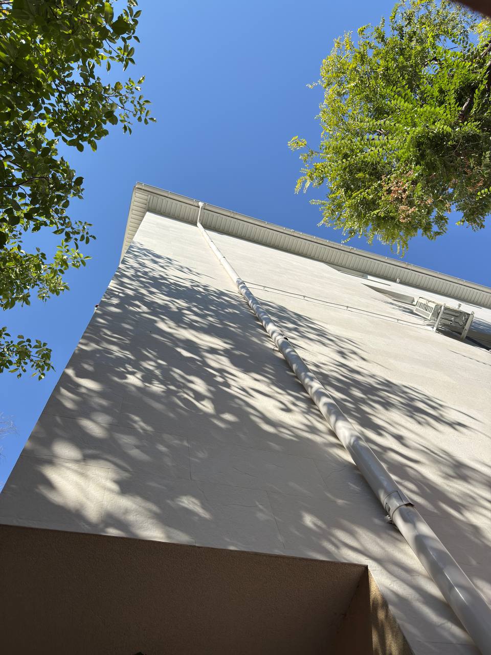 Flexible tiles Pletaflex - five-story building on Botanika — 11