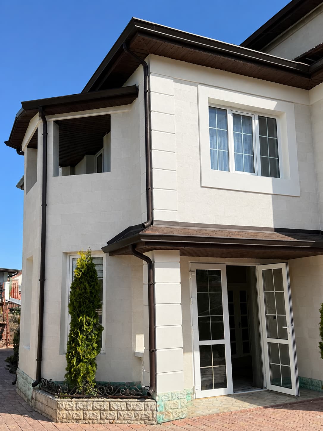 Gresie flexibila Pletaflex – Casa in Rezina — 4