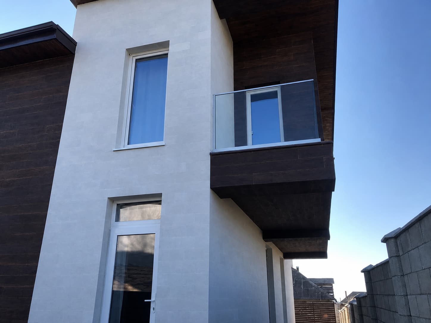 Gresie flexibila fatada Pletaflex - casa privata in Tighina — 1