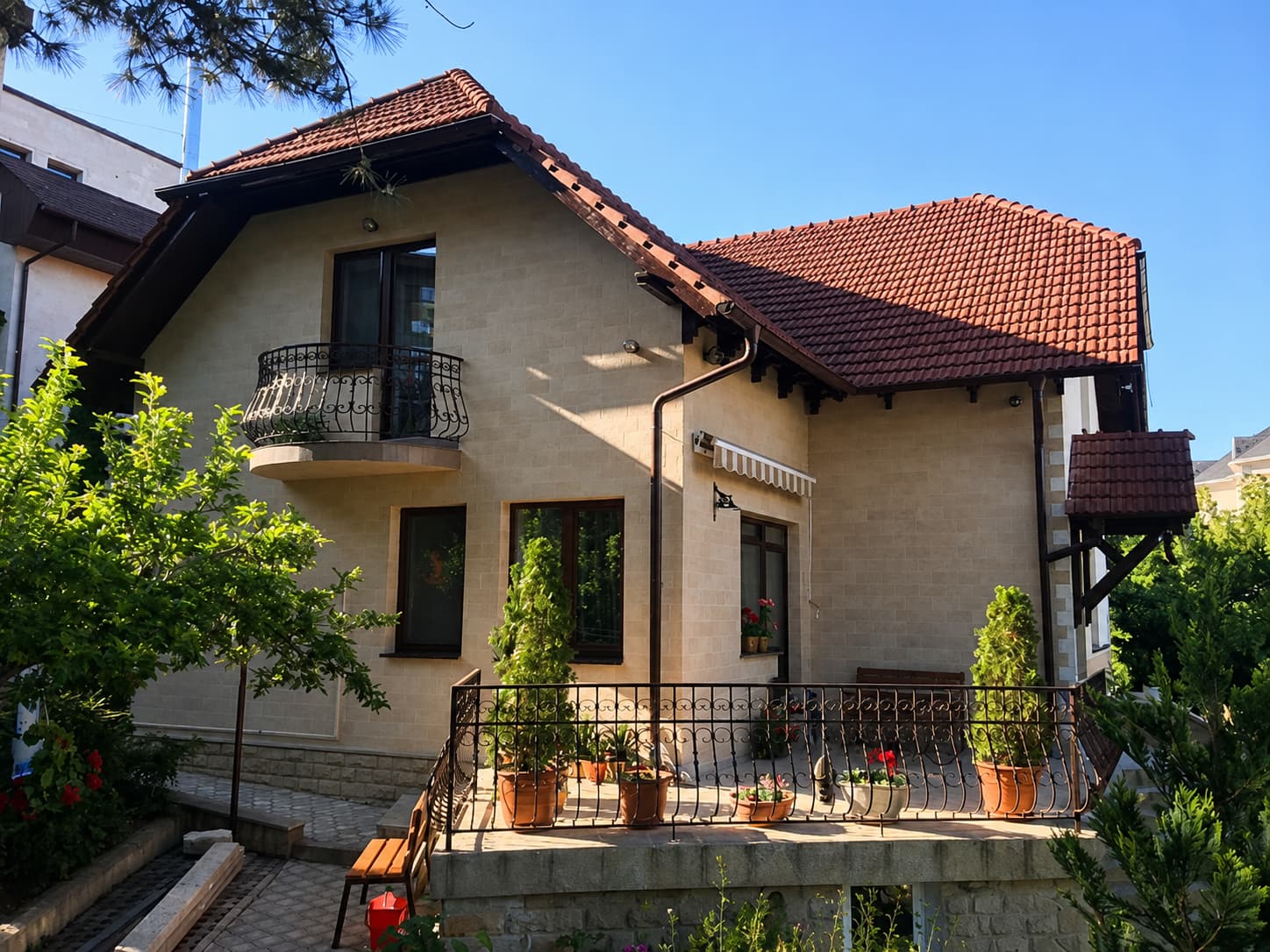 Piatra flexibila pentru fatada - casa privata in Germania — 1