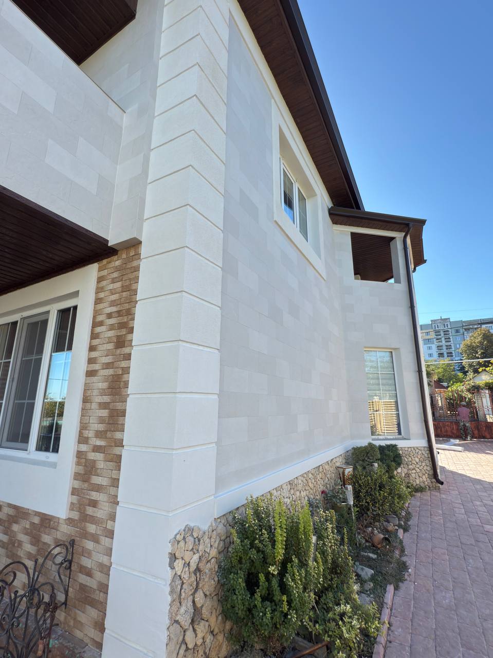 Gresie flexibila Pletaflex – Casa in Rezina — 1