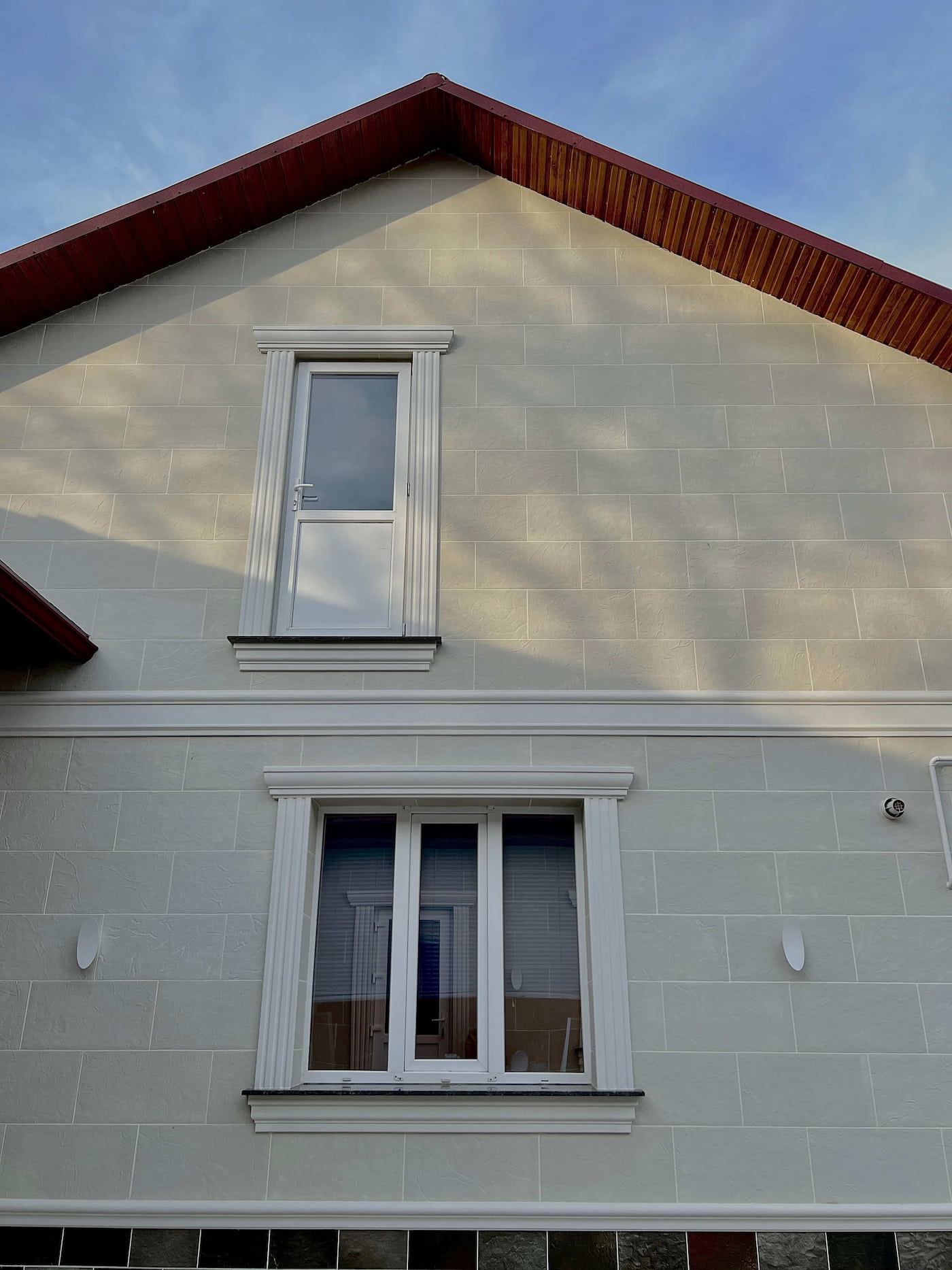 Gresie flexibila Pletaflex – casa privata in Vatra — 1