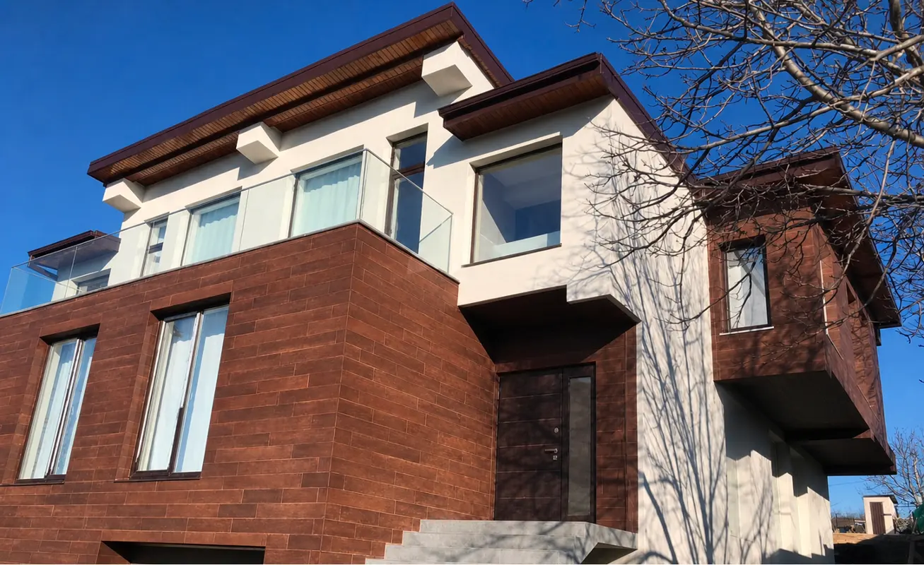 Gresie flexibila fatada Pletaflex - casa privata in Tighina